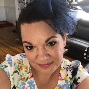 Meet your Posher, Kendra